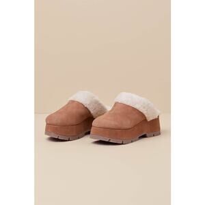 Steve Madden Women's Juney Platform Cozy Clogs